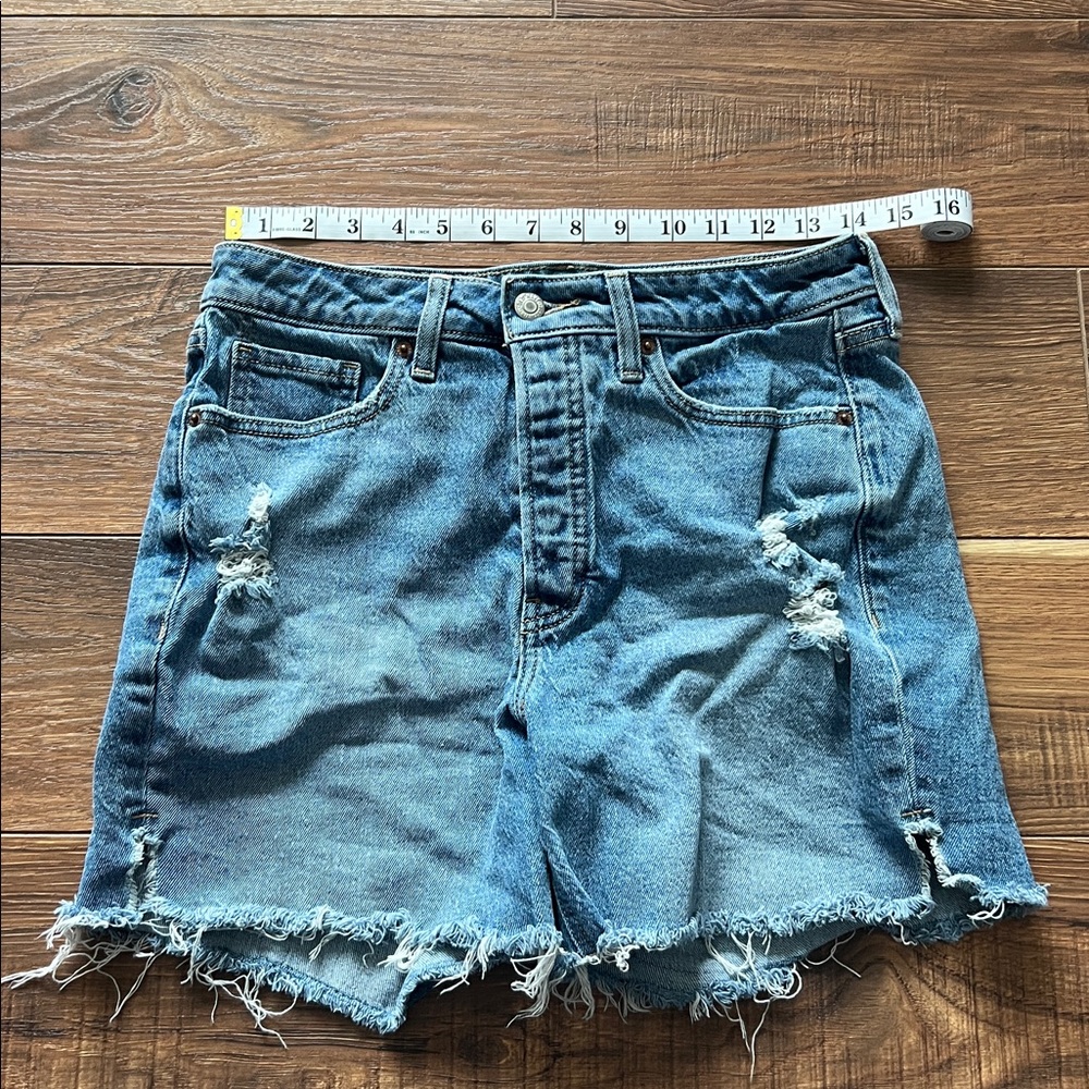 Old Navy Blue Distressed Button Fly Jean Shorts - 5” inseam - Picture 3 of 4